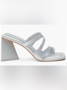 Matisse Silver Oslo Block Heel, Slip On Sandals (Women) Size 6.5
